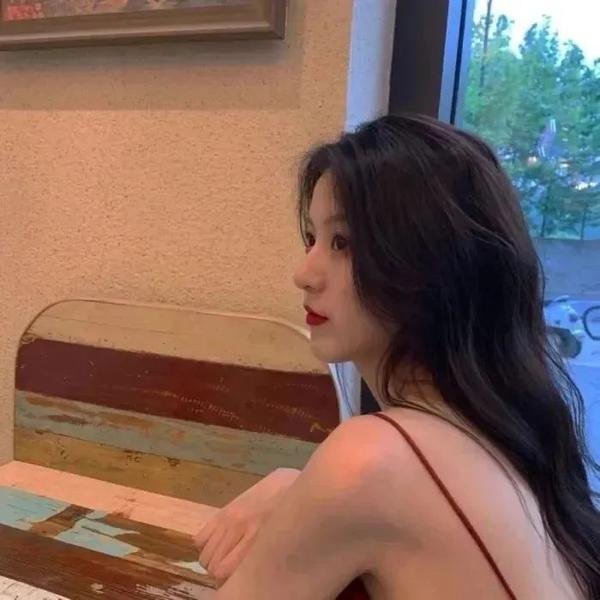 蝙蝠侠与小丑女
